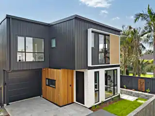 Cedar-Clad Sophistication with Sunlit Garden Escape