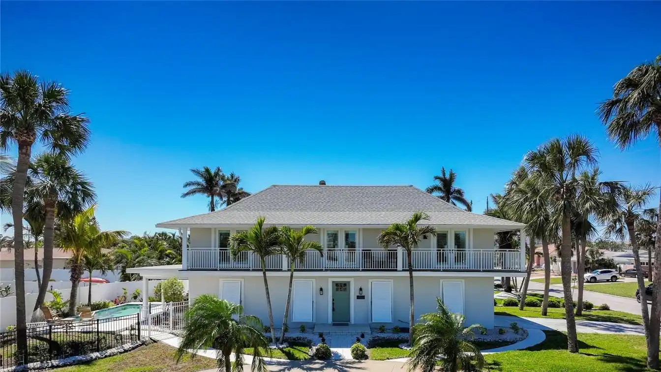 Move-in Ready Corner Lot Home in Belleair Beach