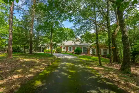 Mid-Century Home with Exceptional Lookout Potential