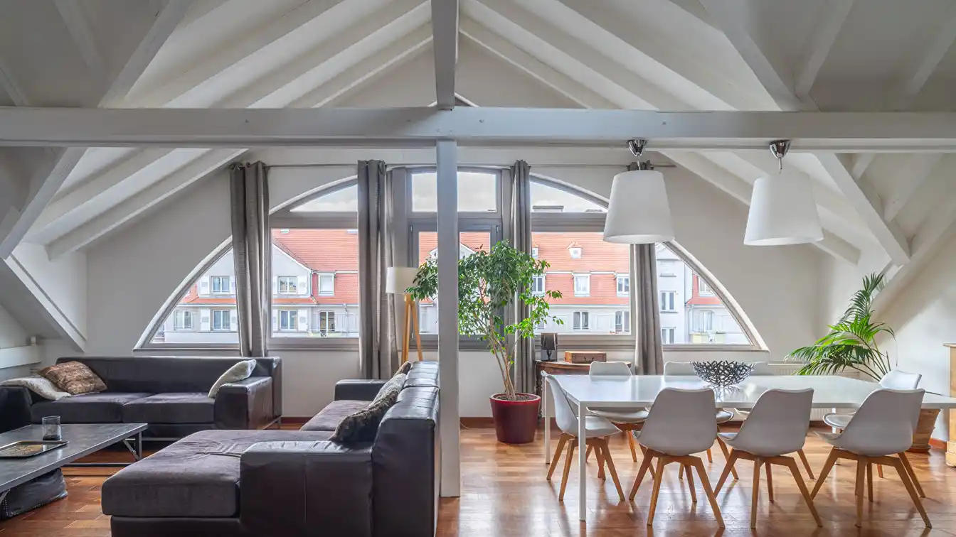 Exceptional Top-floor Maisonette