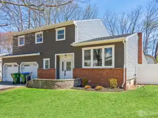 Completely Renovated Open-concept Home