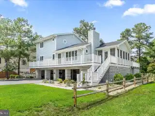 Stunning Canal Front Home