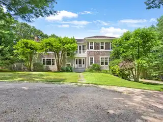 Attractive Four Bedroom Traditional Home for Rent