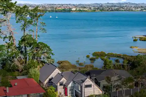 Waterfront Masterpiece