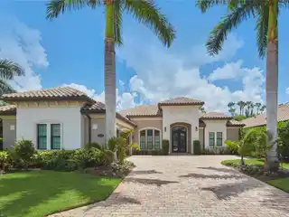 Exquisite Former Model Home in the Colony