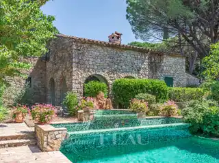 Magical Farmhouse Retreat Near Cannes Coast