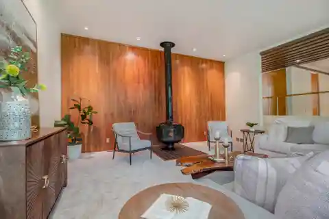 Iconic Mid-Century Masterpiece with Timeless Modern Design