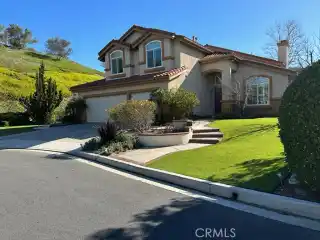 Lovely Home with a Stunning Location
