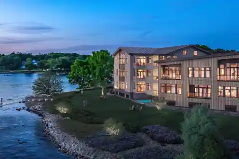 Extraordinary Luxury Living at Eventide