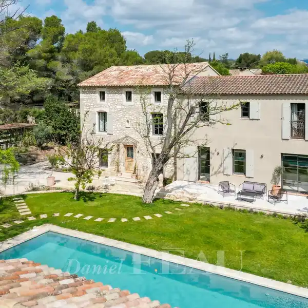 PEACEFUL RENOVATED PROPERTY