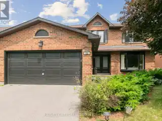 Bright and Spacious Aurora Home Perfect for Entertaining