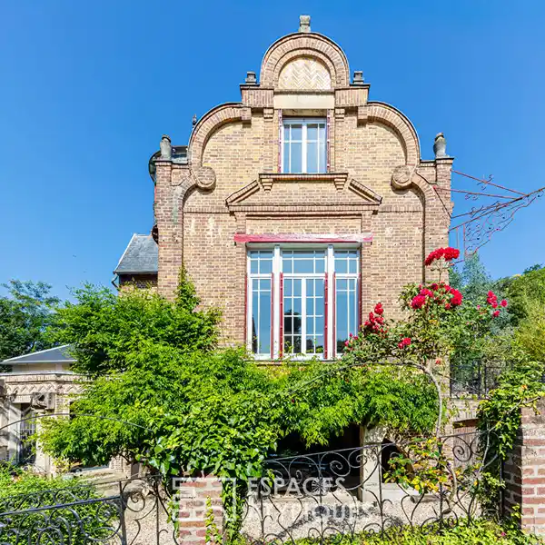 UNIQUE 19TH-CENTURY STUDIO WITH ARTISTIC LEGACY