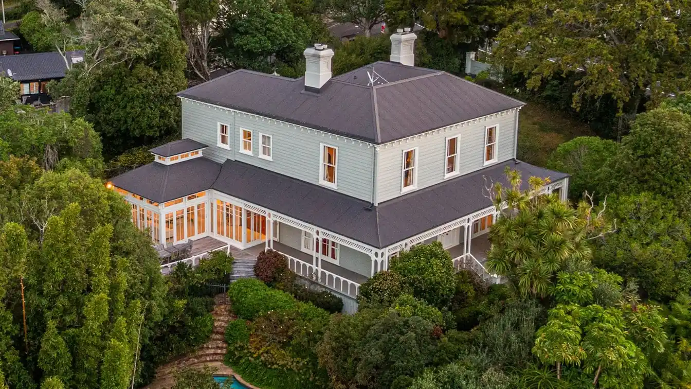Glenholm - an Elegant Remuera Residence