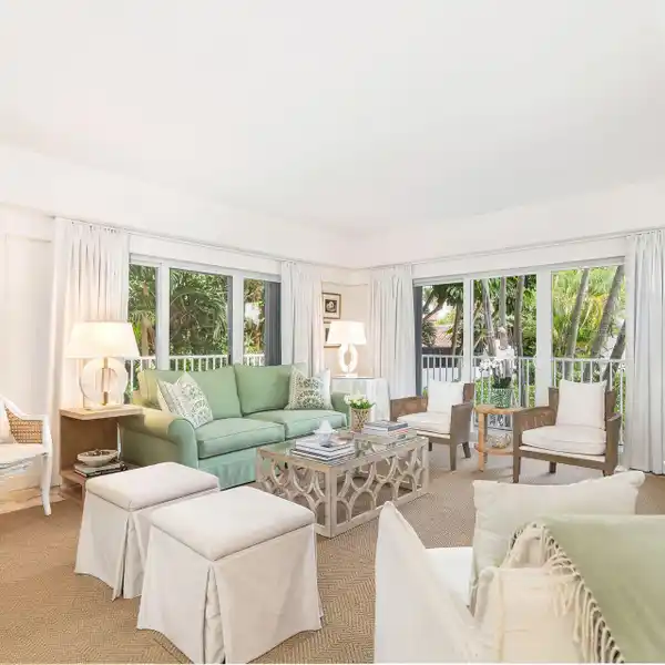 GORGEOUS HOME IN AN OCEANFRONT BOUTIQUE BUILDING