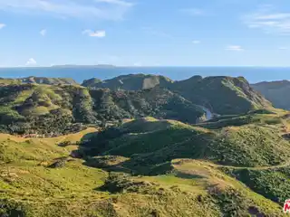 66 Extraordinary Acres