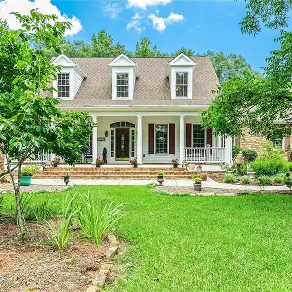 PEACEFUL LIVING ON 12 SERENE ACRES