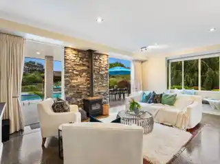 Astonishing Resort-Style Country Haven