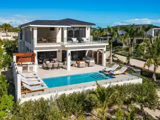 Villa Evie