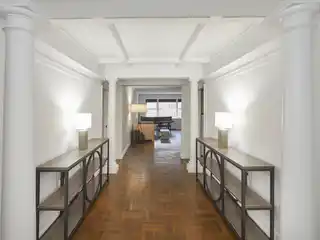 Popular Residence in Sutton House Luxury Co-op
