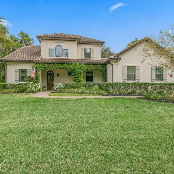 OUTSTANDING CUSTOM RESIDENCE IN A SMALL GATED COMMUNITY