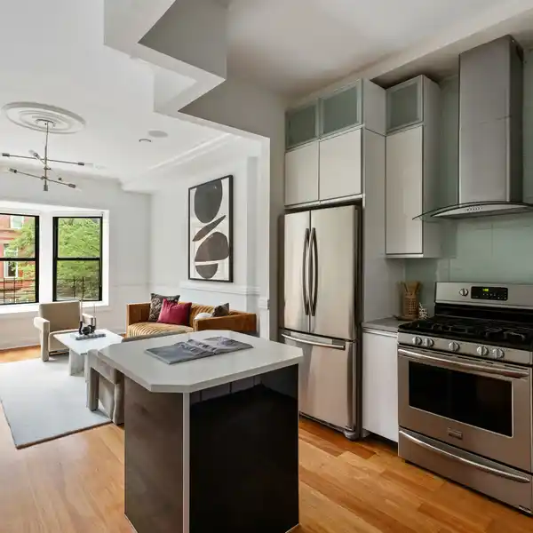 HARLEM TOWNHOME OPPORTUNITY