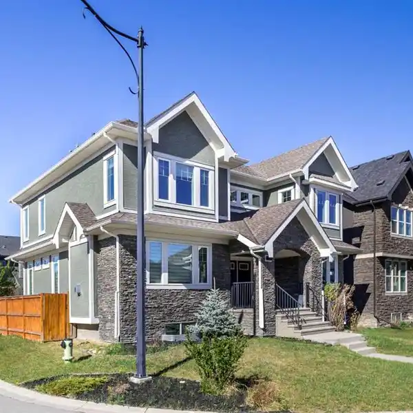 PREMIUM CORNER PROPERTY IN WEST SPRINGS
