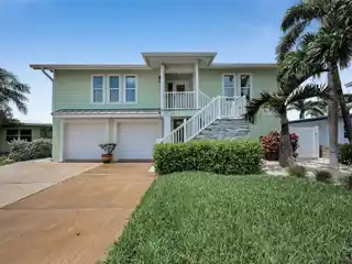 Spectacular Waterfront Pool Home on Boca Ciega Bay