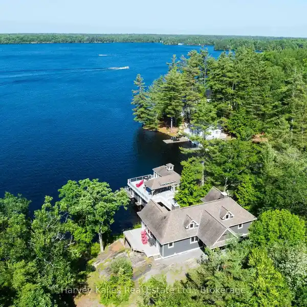 PRIME LOCATION ON LAKE MUSKOKA