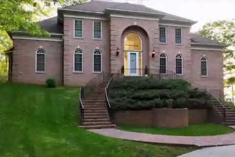 Private Gated Mountain Retreat