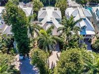 CAPTIVA’S VILLAGE BY THE SEA