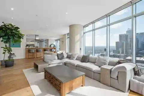Gorgeous Residence at the Austonian