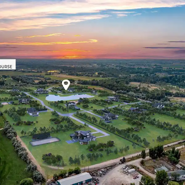 EXCLUSIVE OPPORTUNITY IN SPURWING ACRES