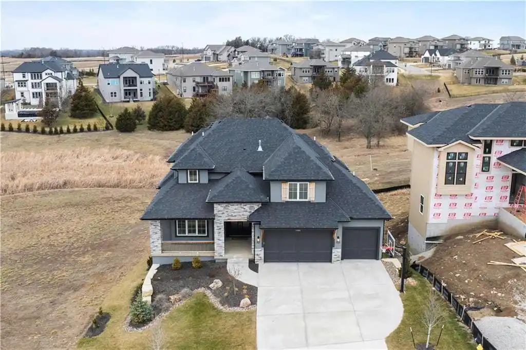 Immaculate Home Full of High-end Upgrades