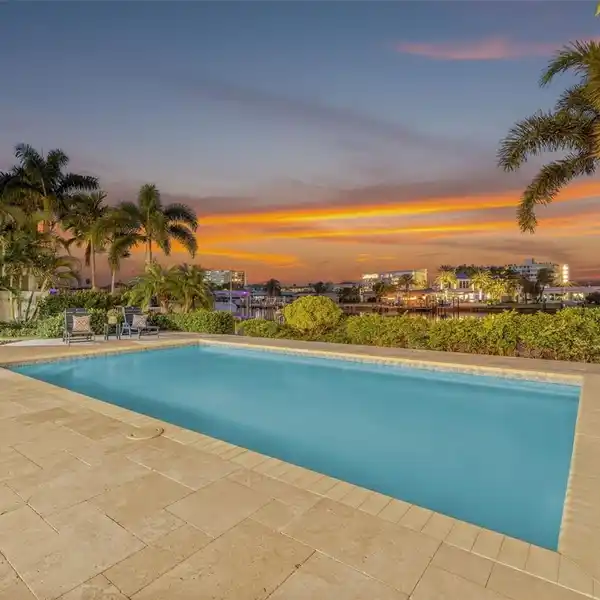 COASTAL CHIC CONDO WITH SUNSET BALCONY VIEWS
