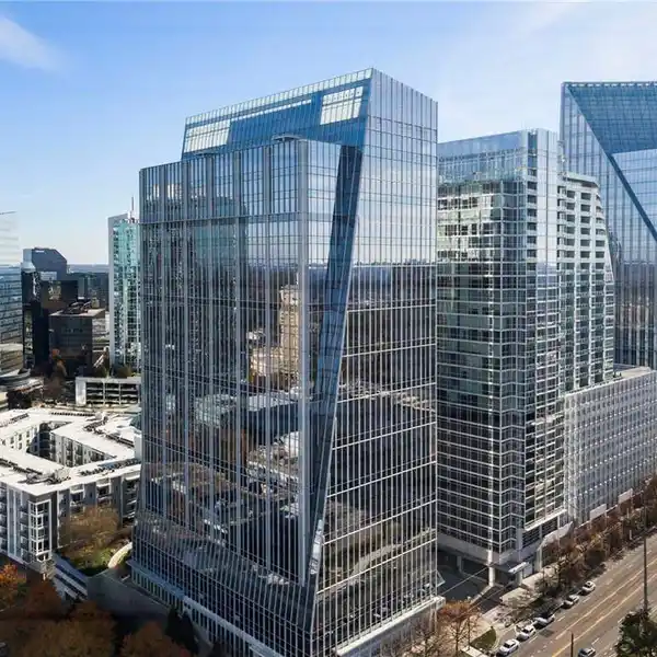 SKY-HIGH SOPHISTICATION AT TERMINUS