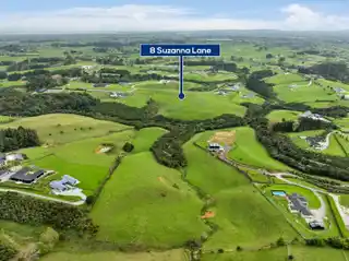 Expansive Lifestyle Canvas with Endless Possibilities