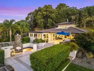 Luxurious Lifestyle Property with Stunning Panoramic Views