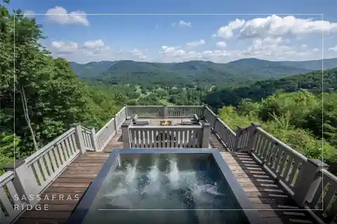 Rare Mountain Estate with Iconic Views