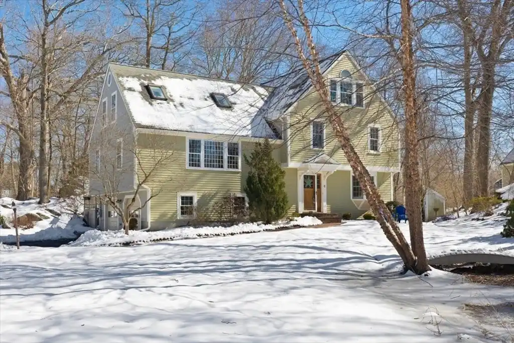 Accessibility and Privacy Within Coveted Crow Point