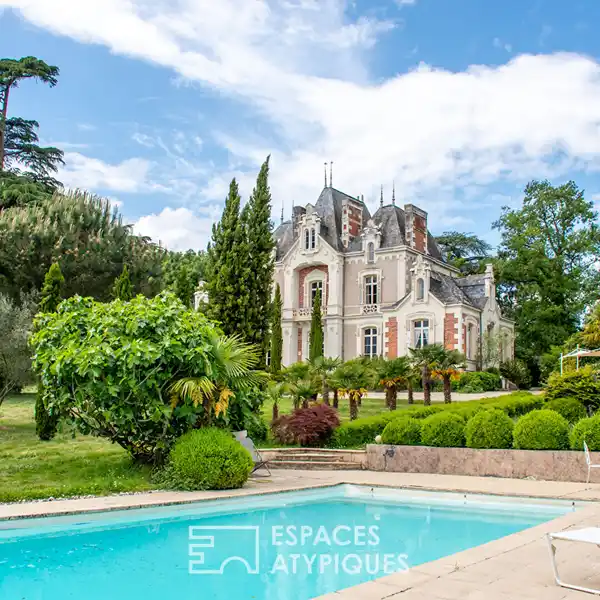 STUNNING 19TH-CENTURY ESTATE WITH MEDITERRANEAN GARDEN