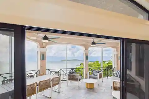 Luxurious and Elegant Waterfront Condo