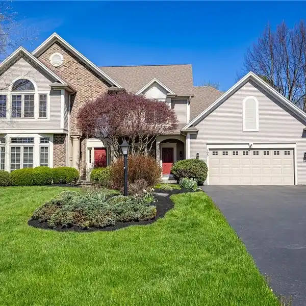AMAZING OPEN-CONCEPT COLONIAL