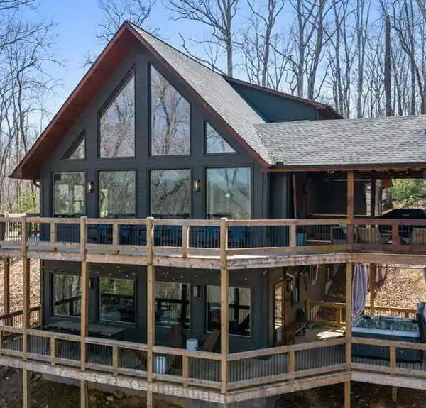 EXTRAORDINARY MODERN MOUNTAIN CABIN