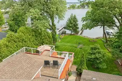 Rare Lake Minnetonka Gem
