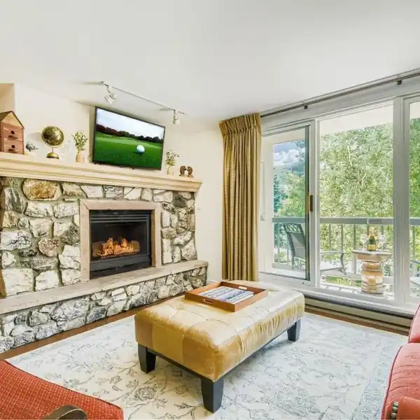 VERSATILITY AND COMFORT WITH SERENE MOUNTAIN VIEWS