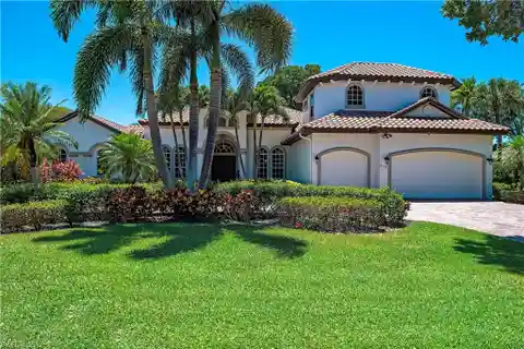 Sophisticated Estate in an Exclusive Enclave