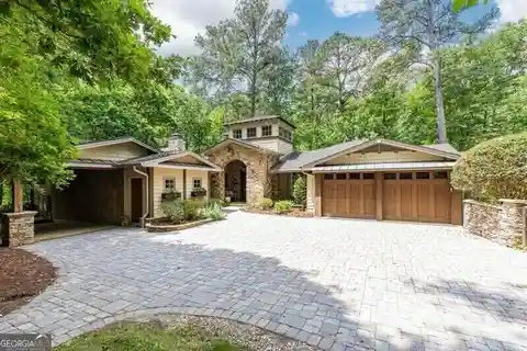 Remarkable Property Curated to Perfection