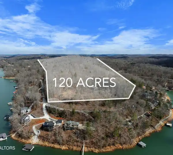 121 ACRES OF PRISTINE UNRESTRICTED LAND