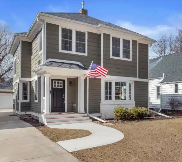 NEWLY RENOVATED HOME IN A GREAT LOCATION