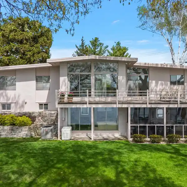METICULOUSLY MAINTAINED LAKEFRONT PROPERTY